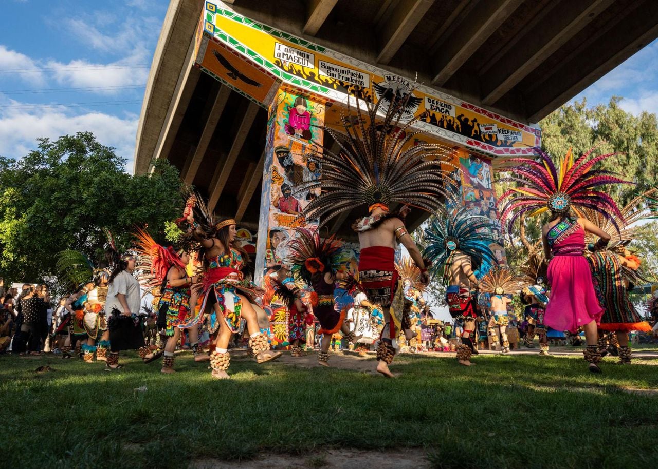 Grant funds to restore and complete Californiaâs famed Chicano Park murals