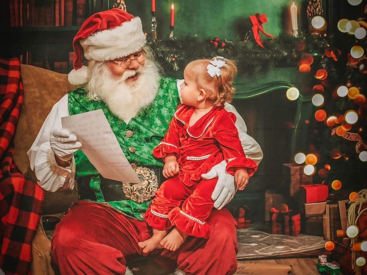 Ho-Ho-Ho Happy days: Santa business booming in Alabama