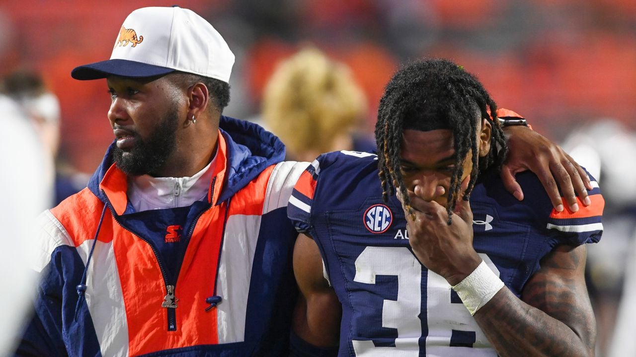 How did Auburnâs shell-shocked locker room react to Saturdayâs loss to New Mexico State?