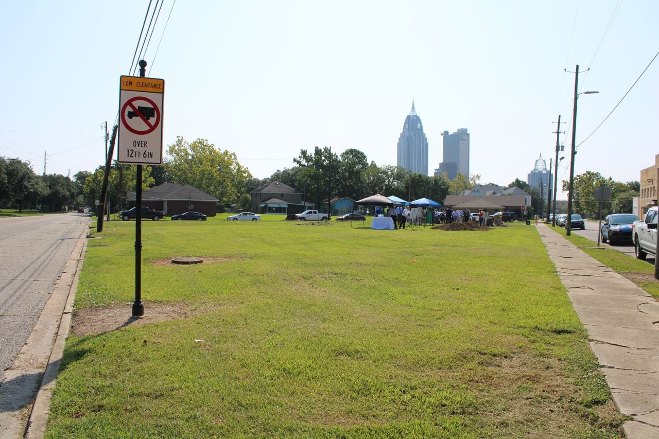 Mobile breaks ground on park honoring a civil rights leader