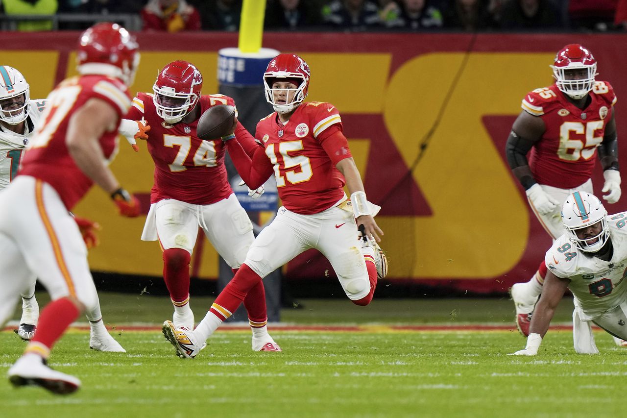 Monday Night Football: What TV channel is Chiefs-Eagles on tonight? Free live stream