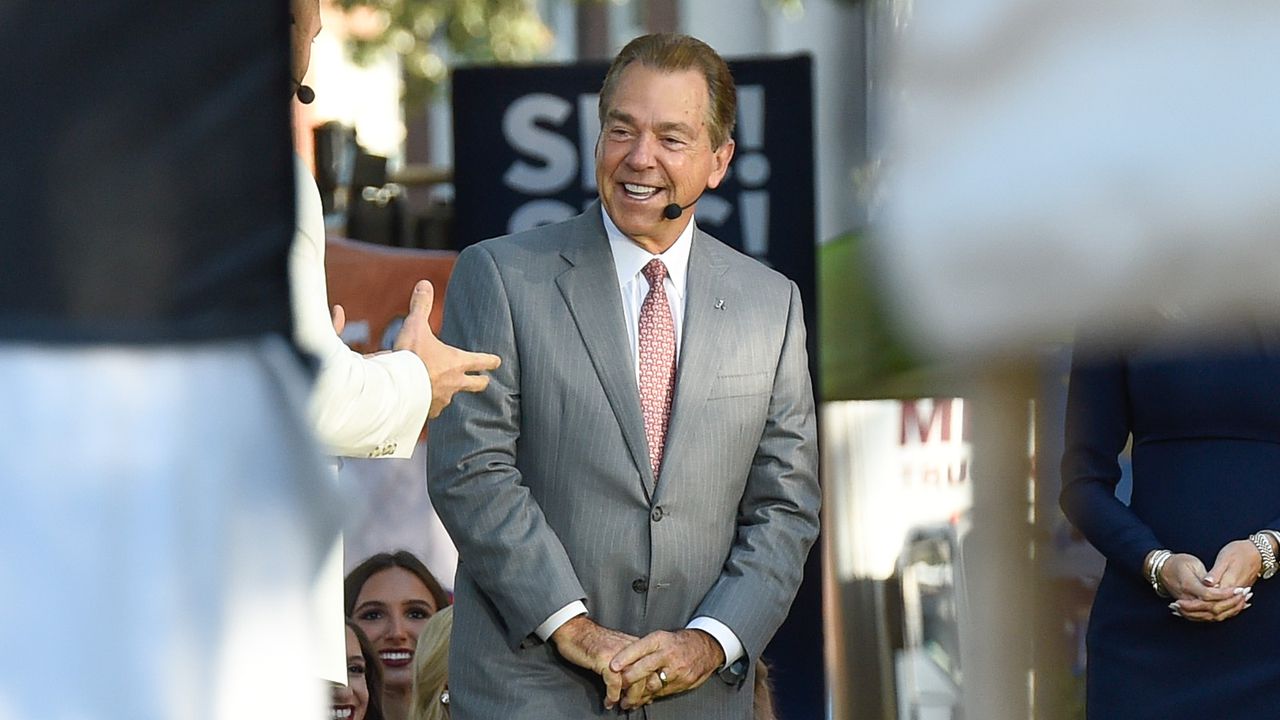 Nick Saban recalls âfirst coaching lessonâ at 15 as gamblers chirped before he threw game-winner