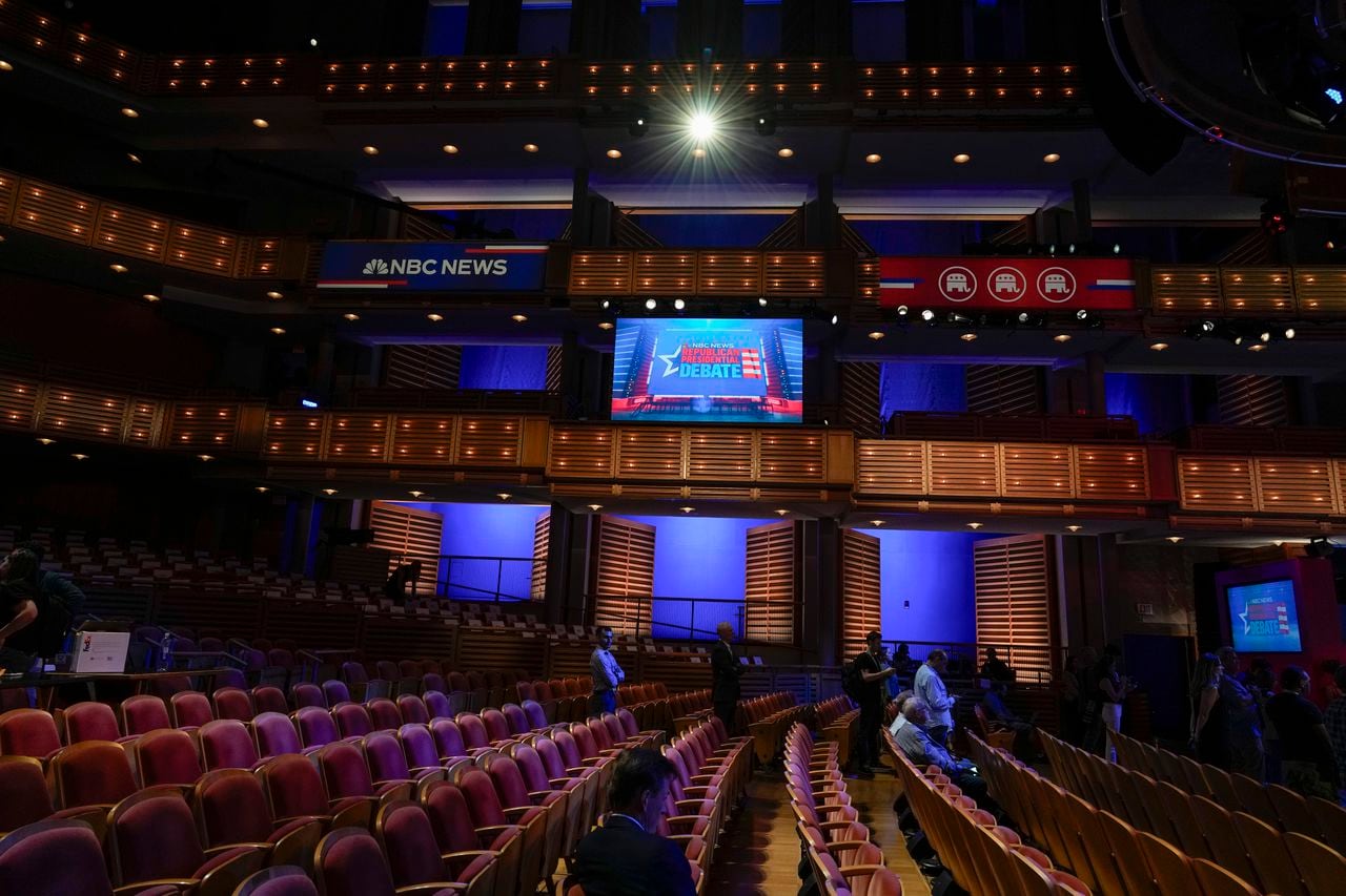 Republican debate free live stream (11/8): How to watch online, TV time