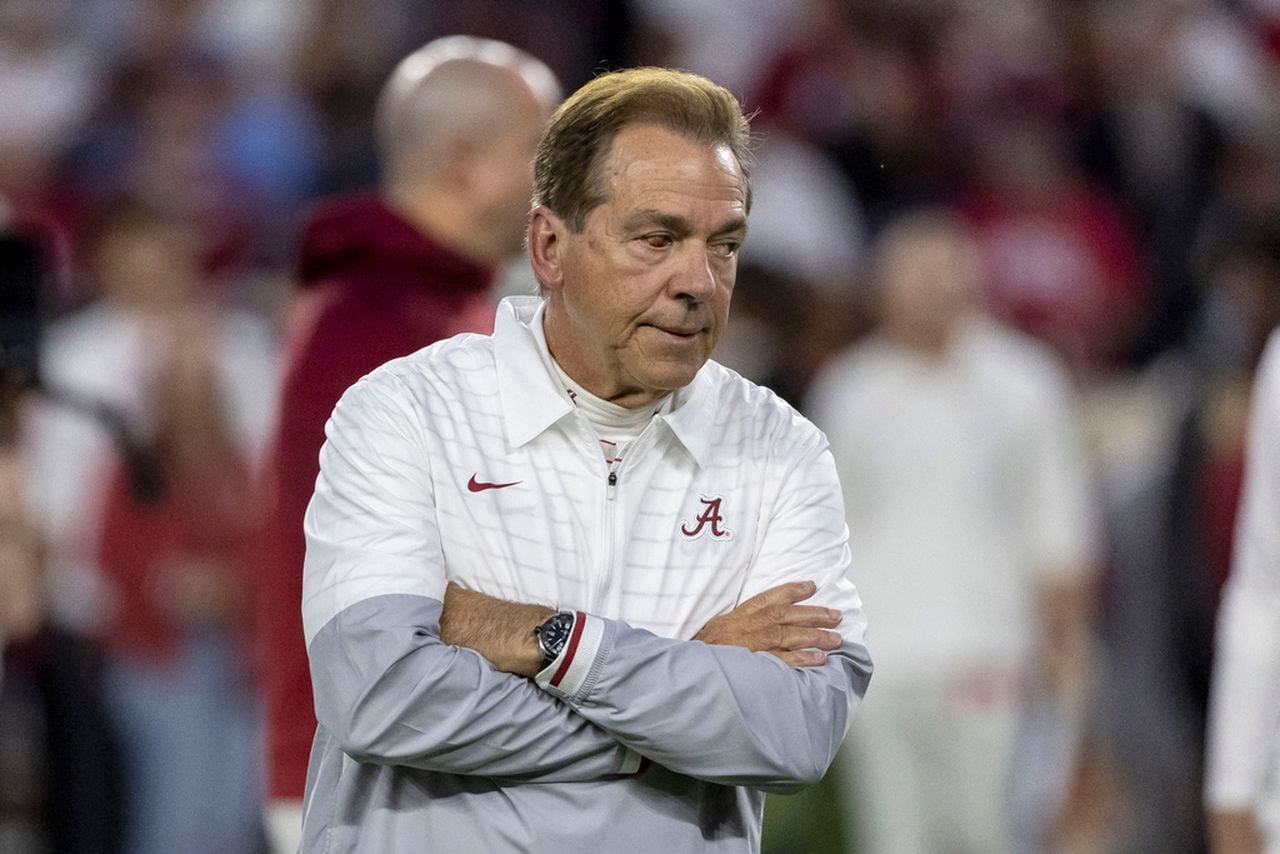 Saban gives injury update on 2 Alabama starters, previews Kentucky trip