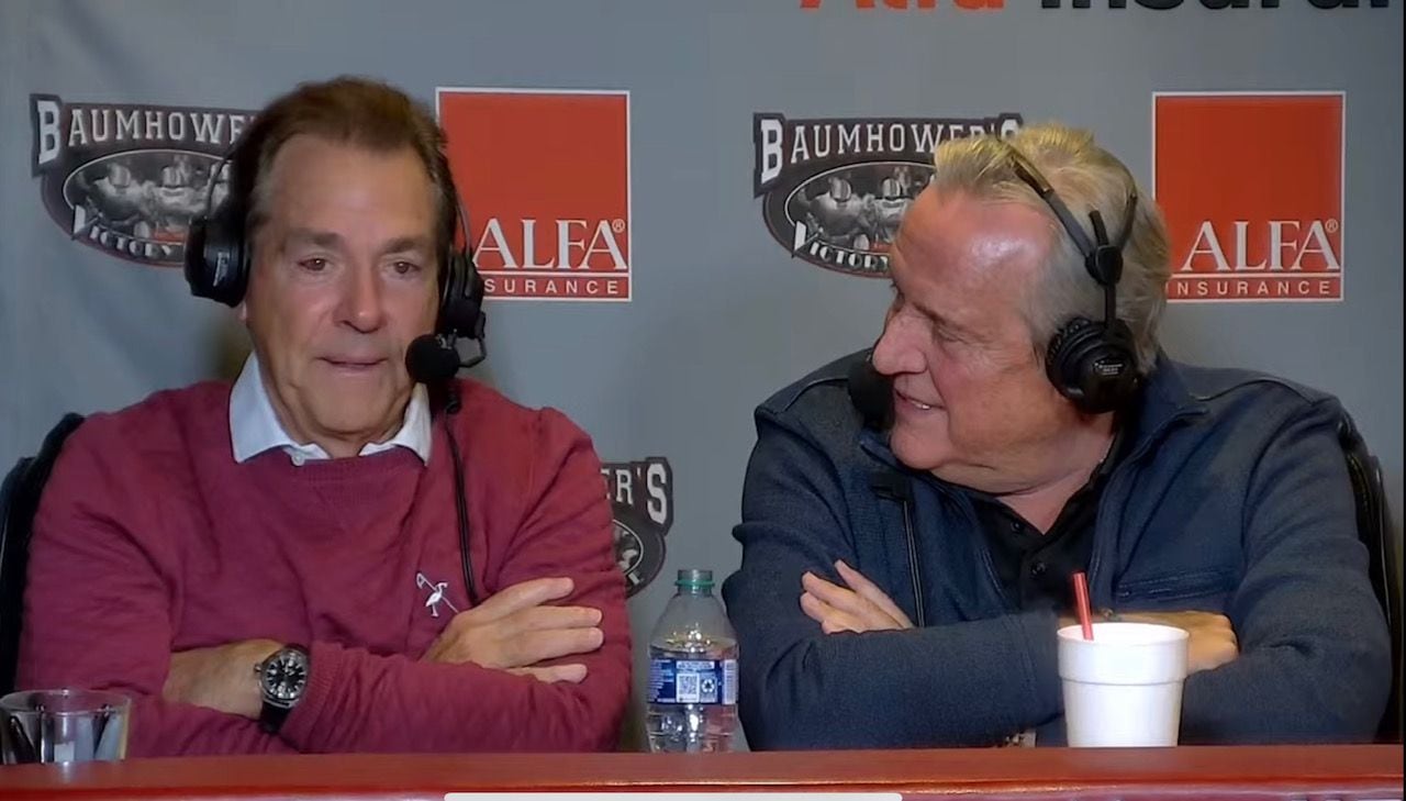 Saban talks Iron Bowl, Thanksgiving and player smack talk on âHey Coachâ