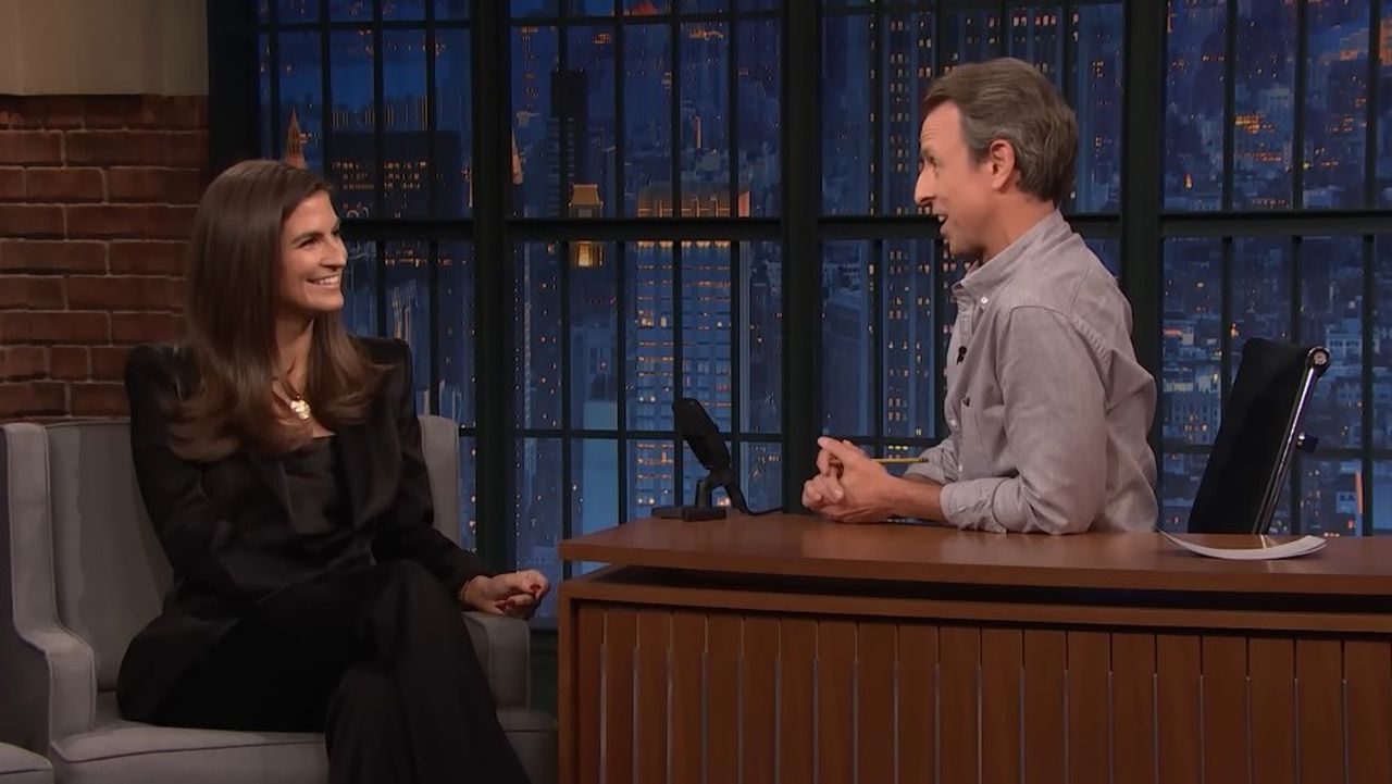 Seth Meyers jokes Kaitlan Collinsâ Alabama football fandom is âmental illnessâ