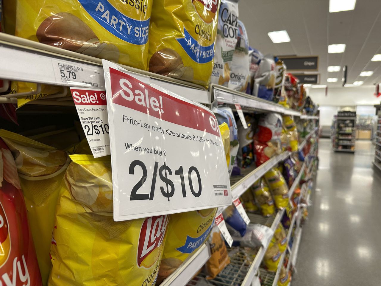 Target testing 10-item limit for self-checkout