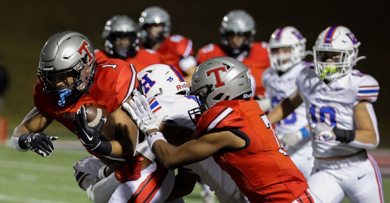 Thompson rolls past Vestavia Hills to earn 7A semifinals berth