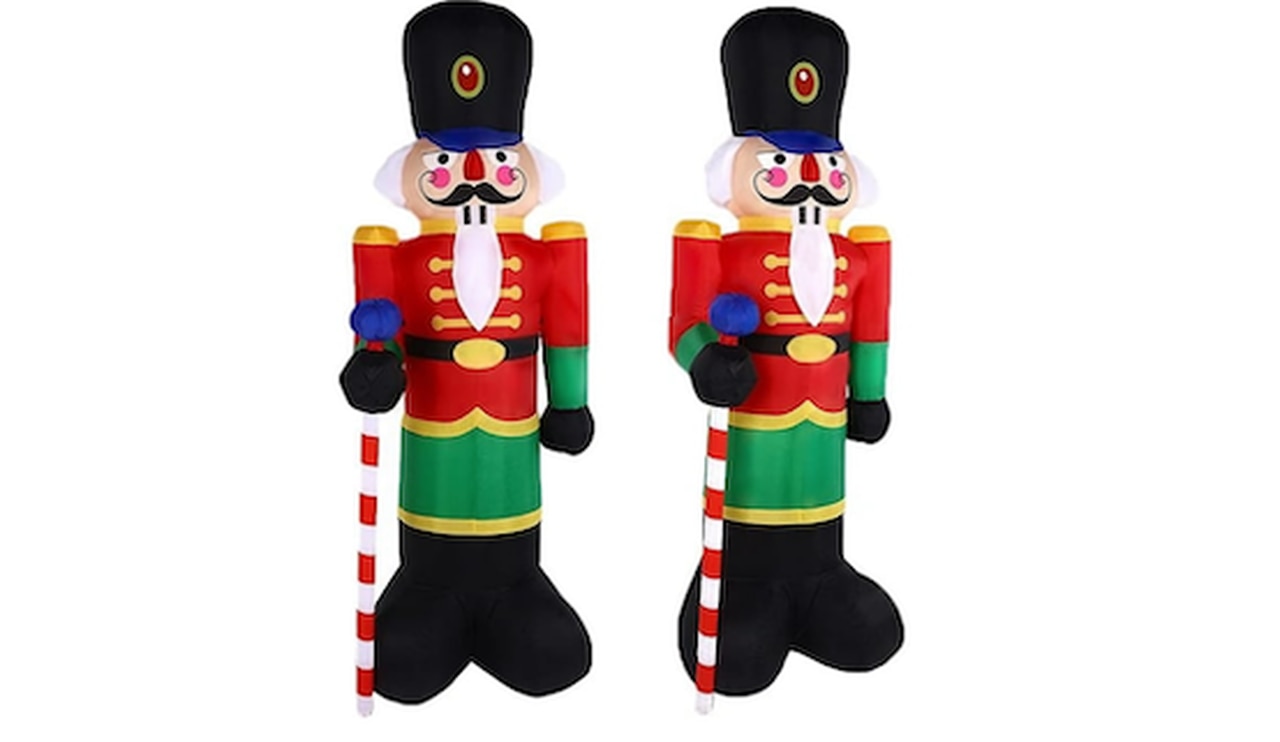 cheap front yard Christmas inflatables 2023