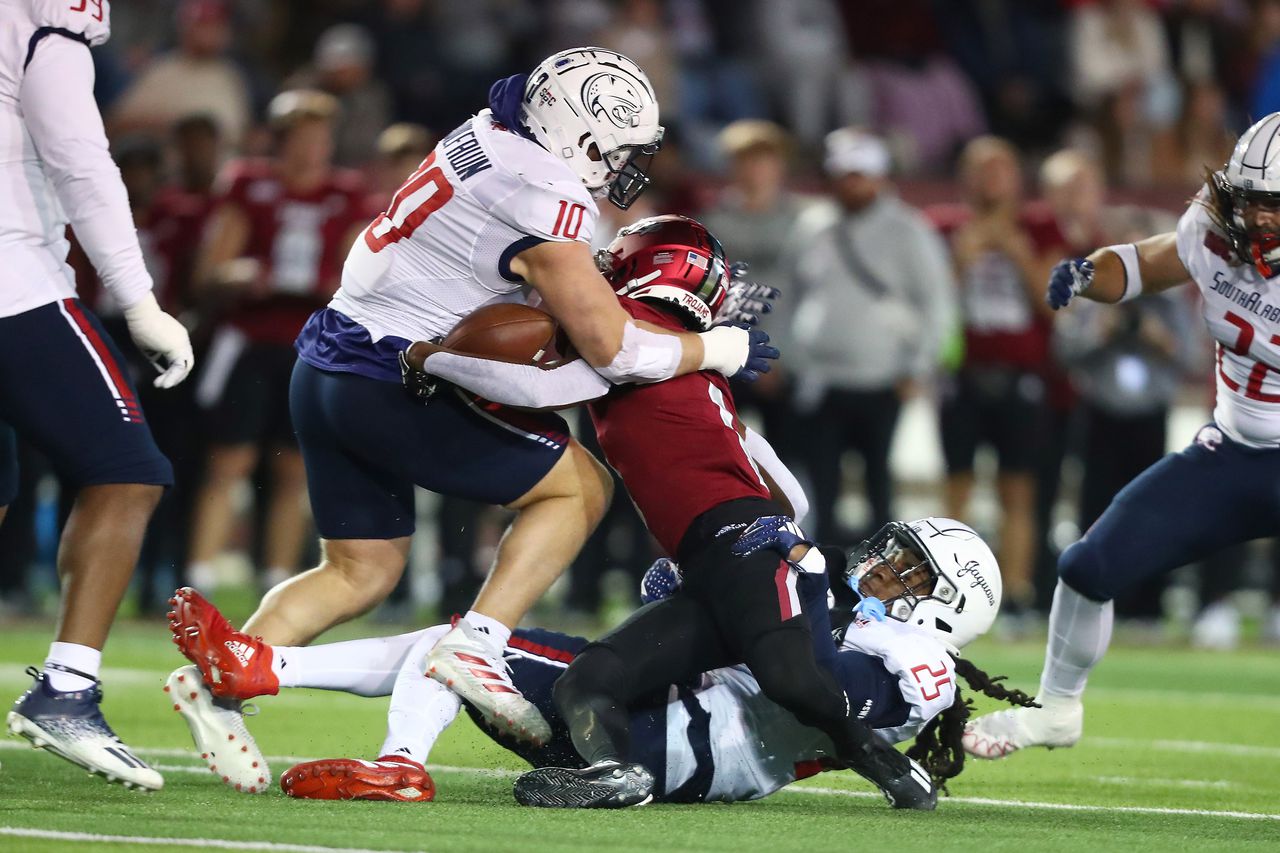 Troy pulls away late for 28-10 win over South Alabama