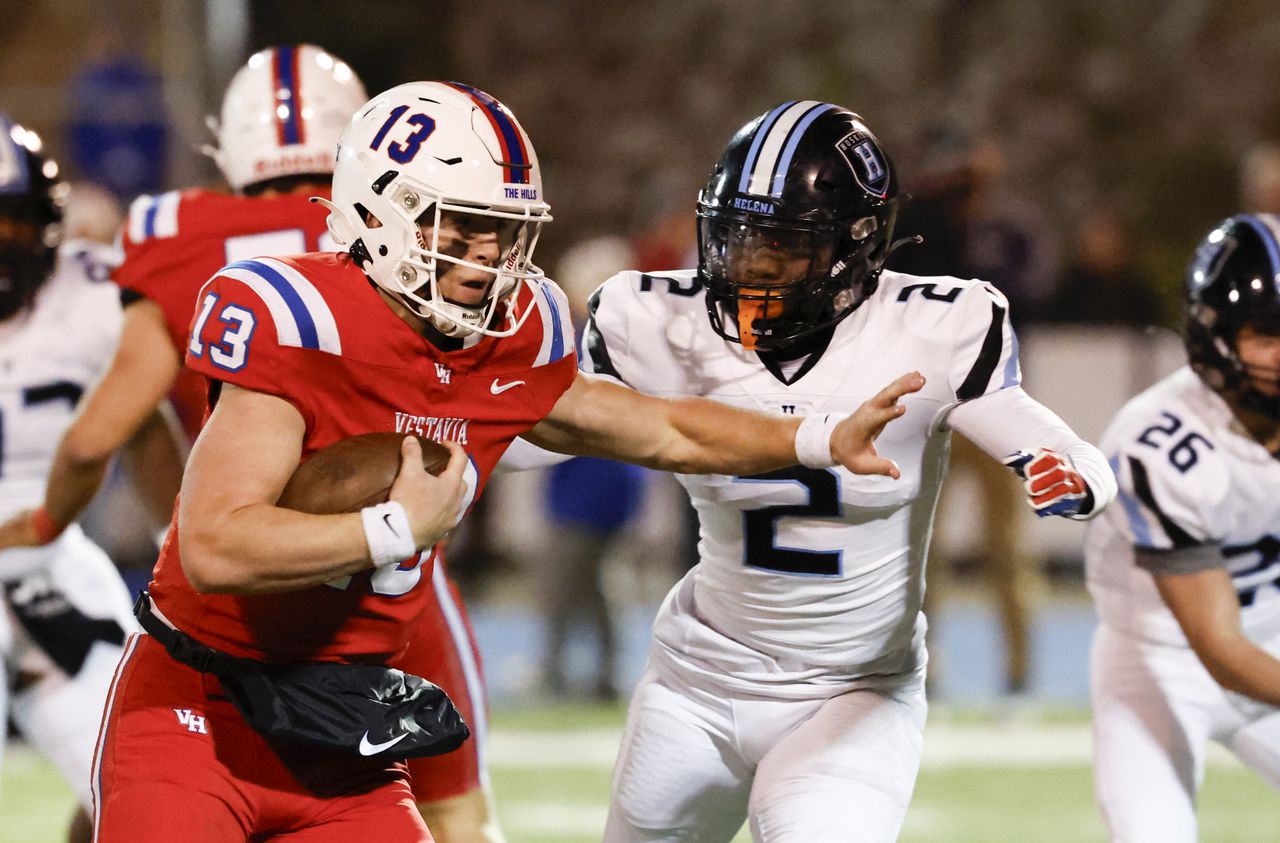 Vestavia Hills notches 3rd straight shutout in win over Helena