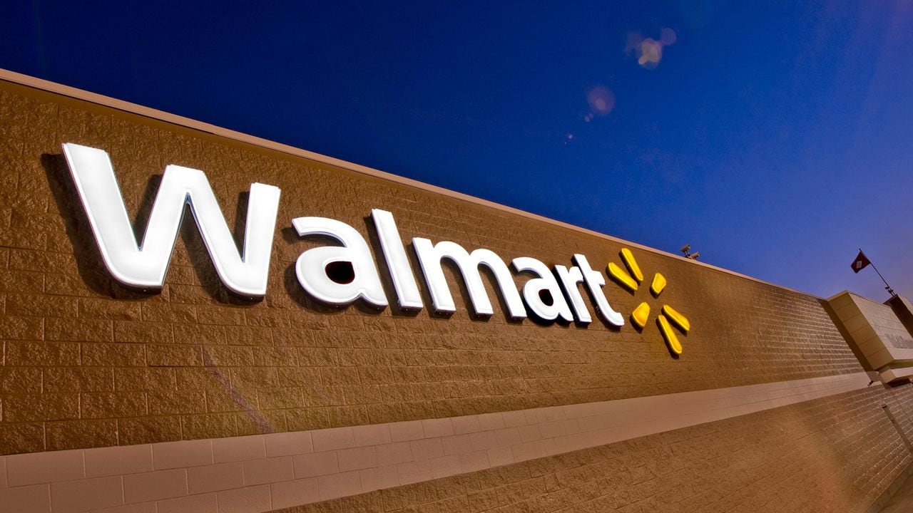 Walmart Black Friday store hours for Friday (Nov. 24)