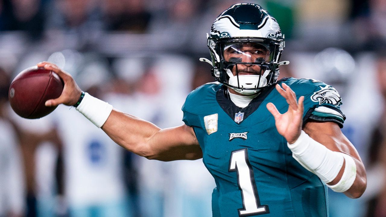 Whatâs Jalen Hurts listening to with Eagles on bye?