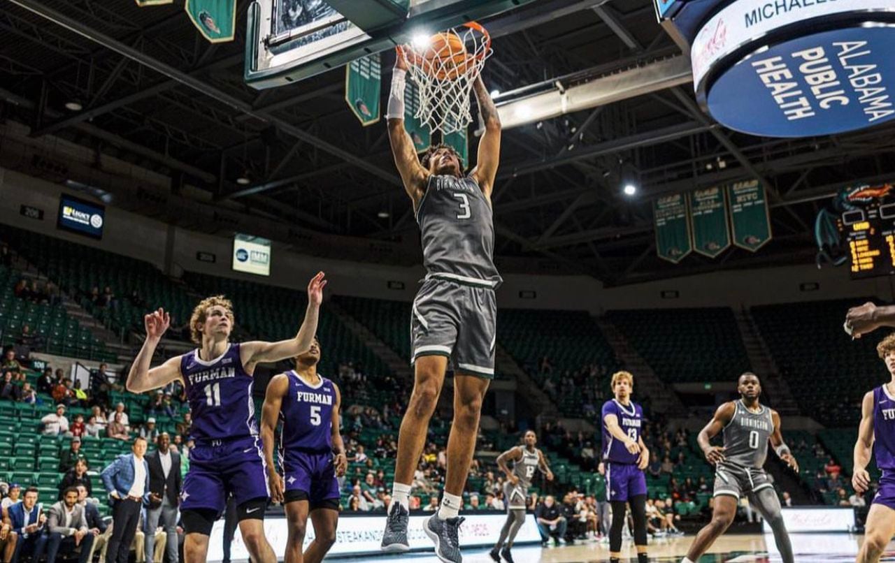 Yaxel Lendeborgâs double-double powers UAB to 92-86 win over Furman