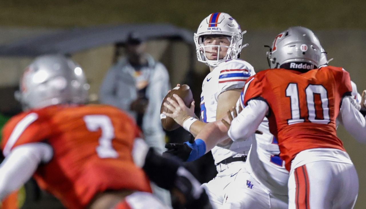 Vestavia Hills at Thompson football