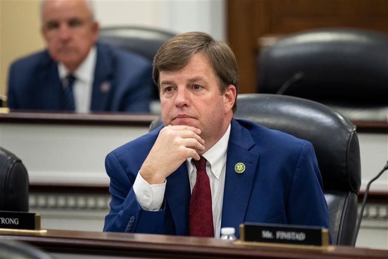 Alabama lawmaker's border wall bill part of House defense spending budget