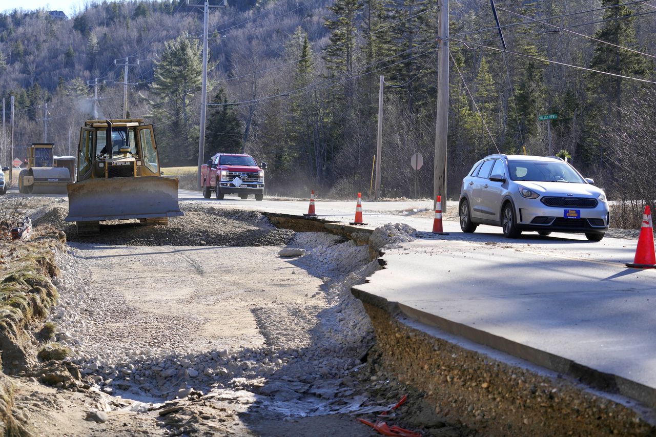 Alaska may be your best bet for a white Christmas as U.S. ski resorts see rain, not snow