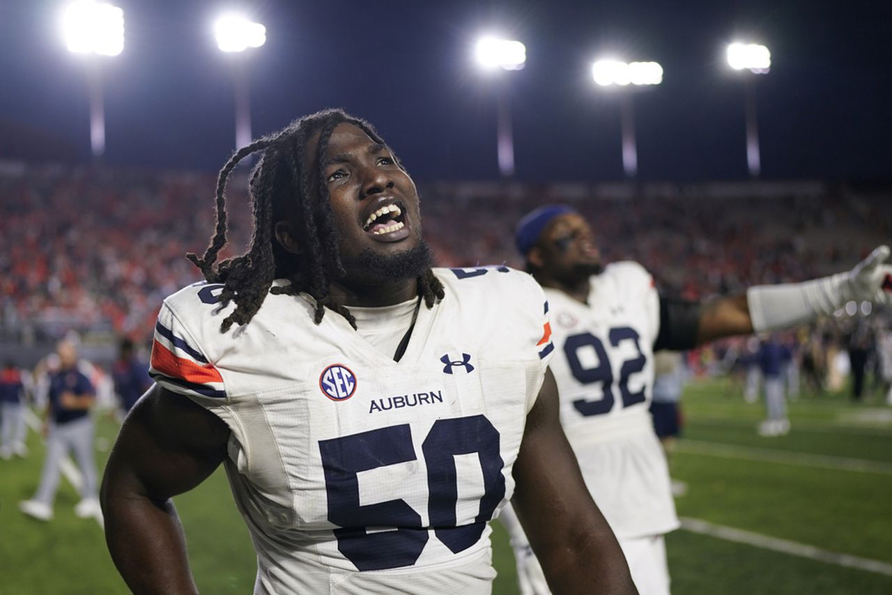 Auburn defensive lineman Marcus Harris declares for NFL Draft