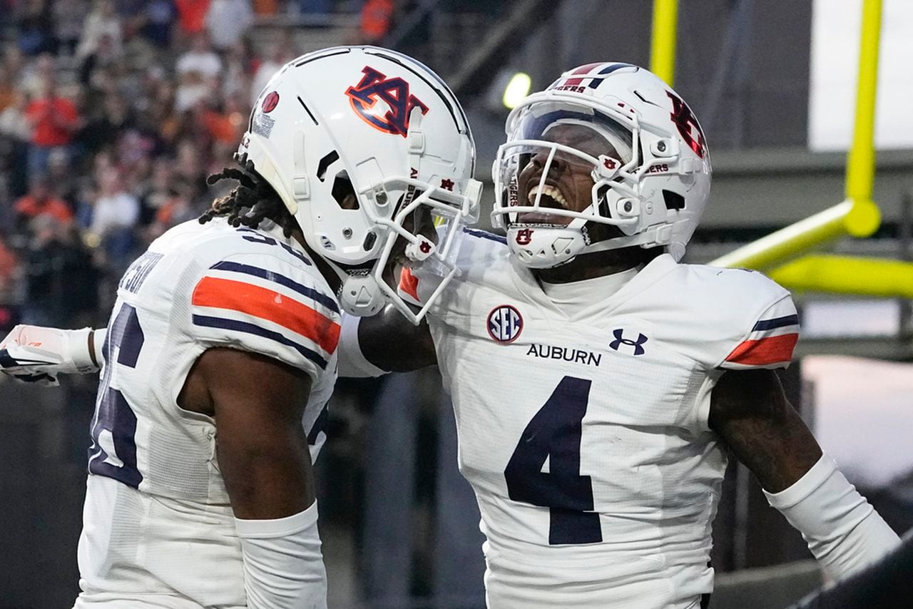 Auburnâs availability report for Music City Bowl: Simpson out, Puckett in