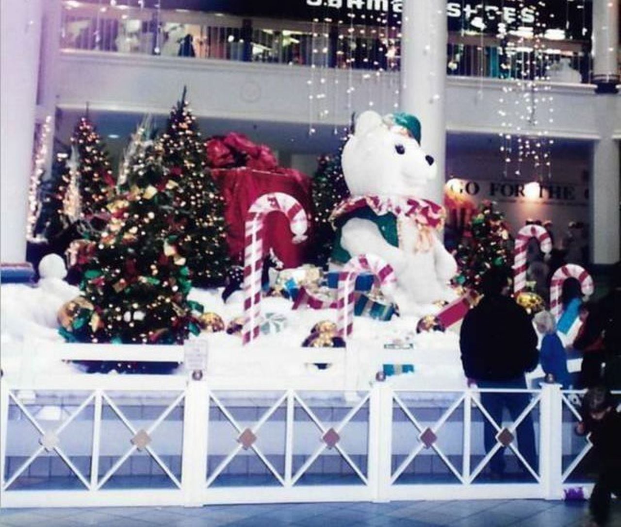 Century Plaza Christmas: Holiday memories of beloved Birmingham mall and Jingles the Talking Bear