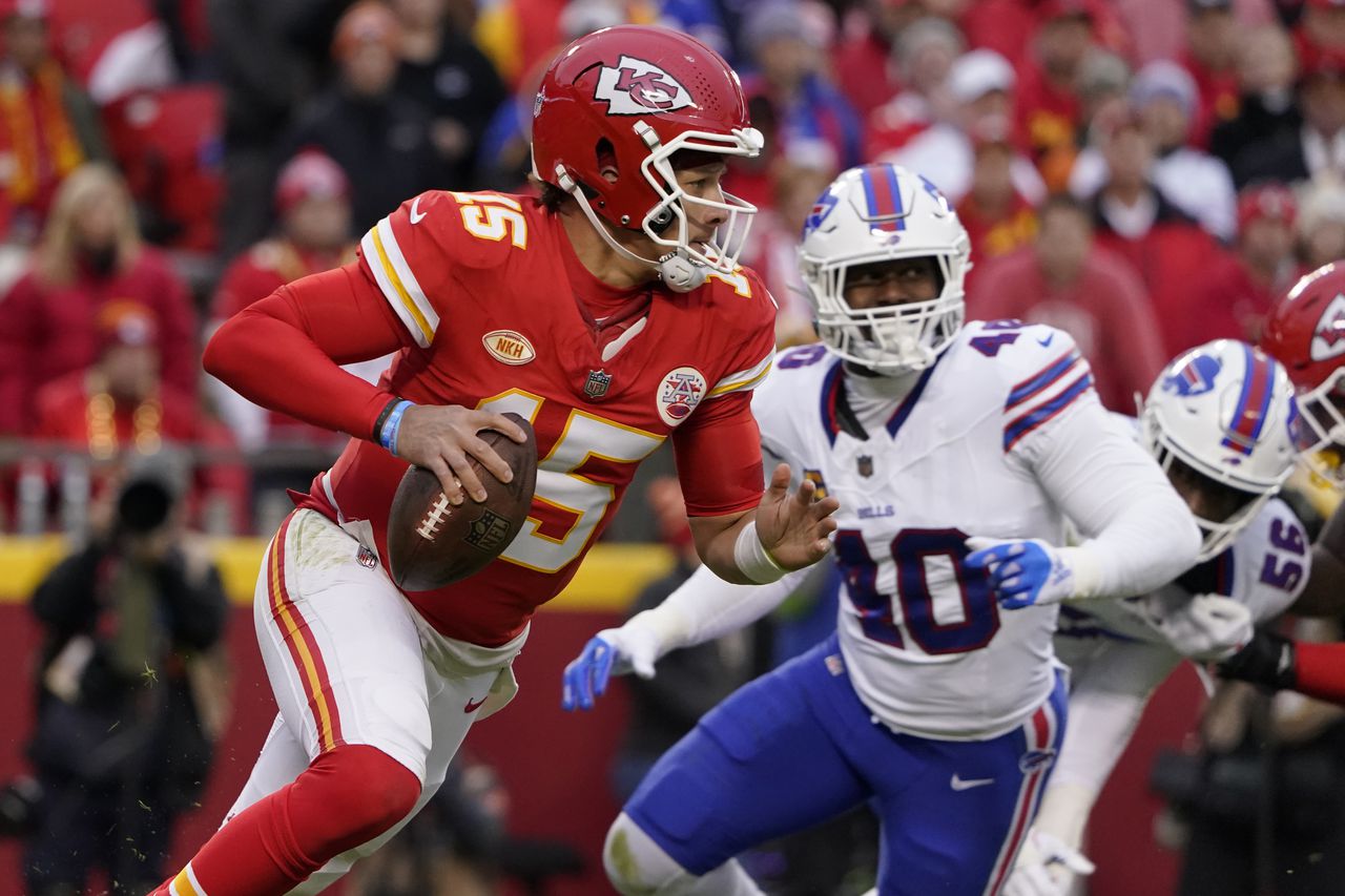 Chiefs-Patriots free live stream (12/17): How to watch online, TV, time