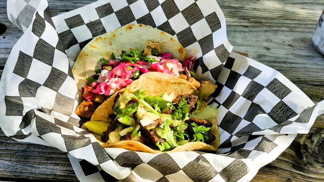 Diners, Drive-Ins and a Front Yard: Guy Fieri finds taco bliss