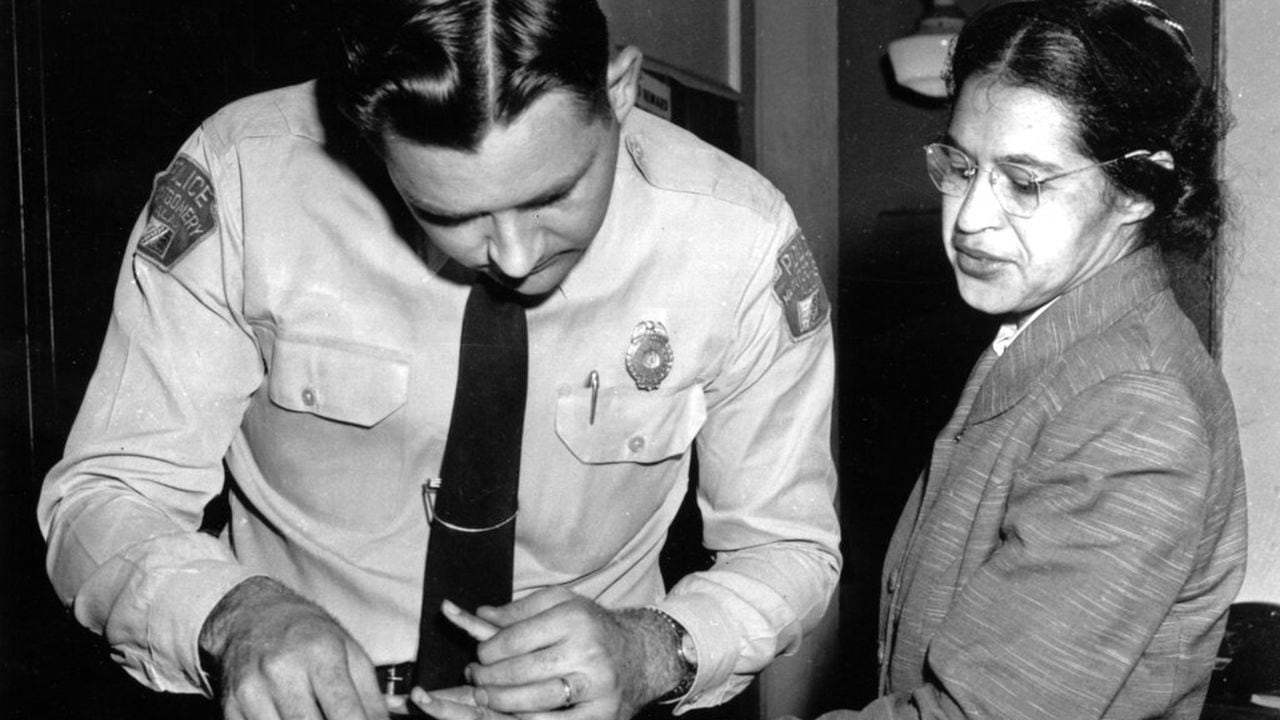 Federal holiday would honor Rosa Parks, who defied bus laws on this day in 1955