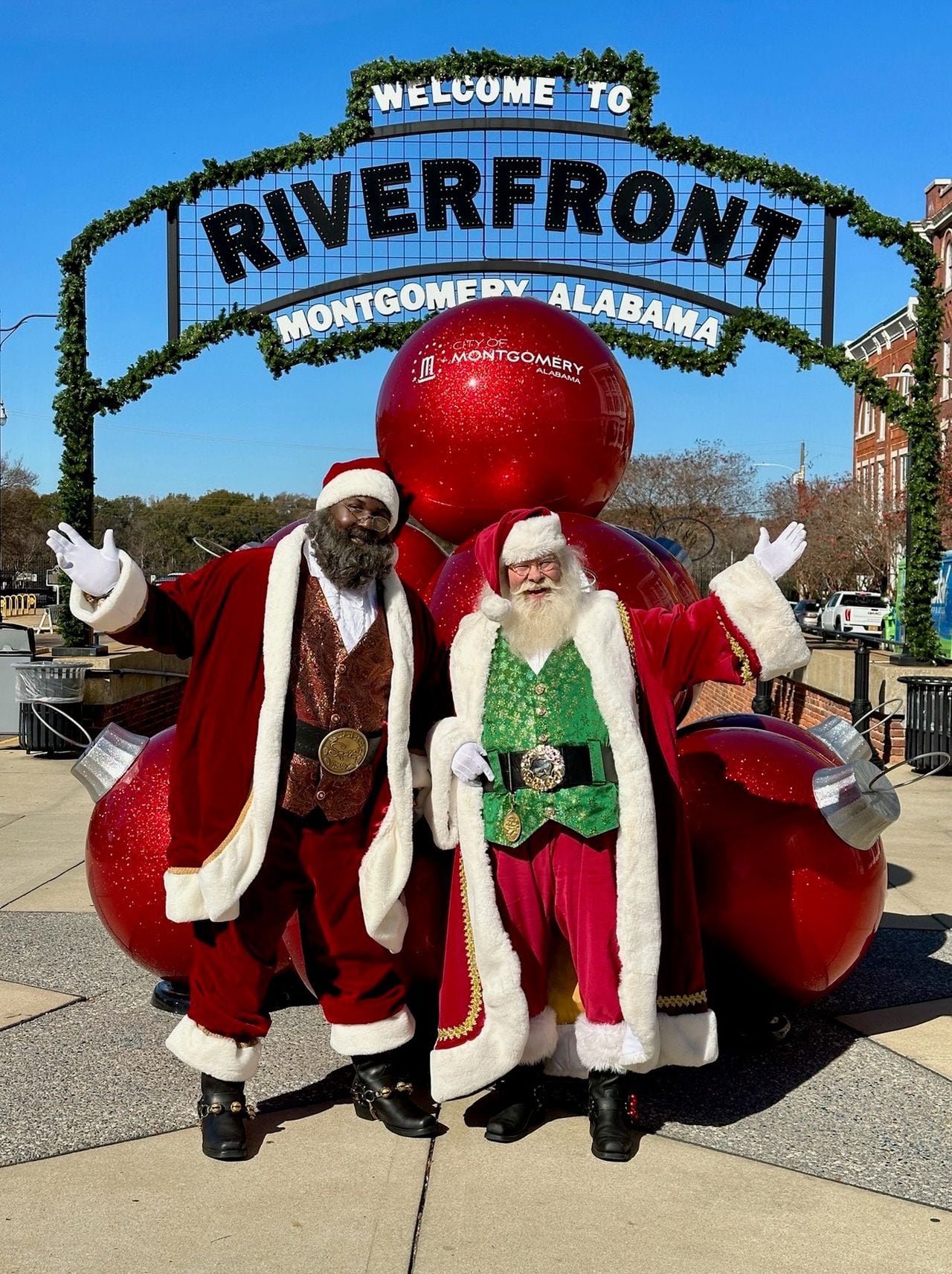 How Montgomeryâs riverfront brawl inspired a Black, white Santa Claus bond