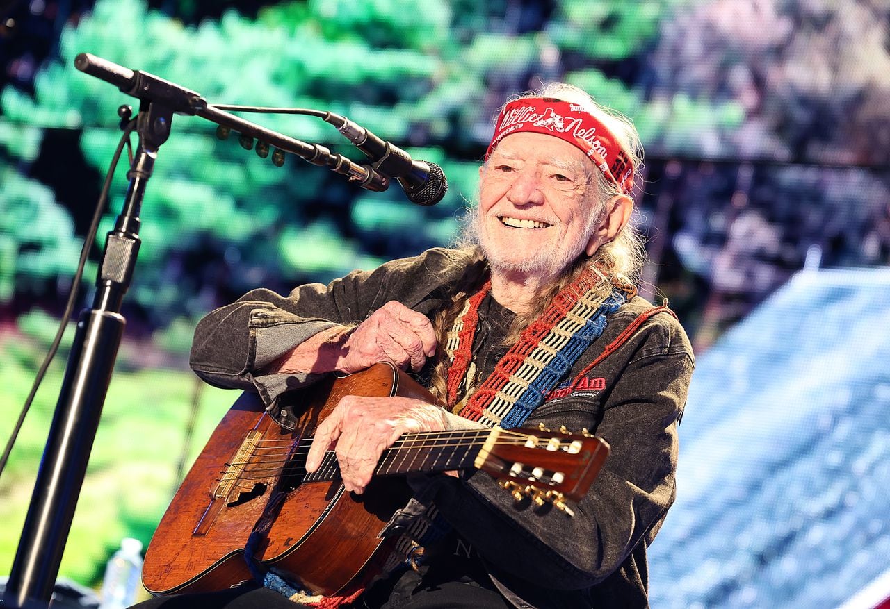 How to watch âWillie Nelson & Familyâ docuseries, where to stream