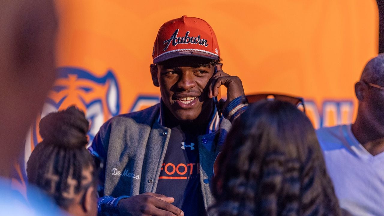 Inked: 4-star Chilton County linebacker Demarcus Riddick signs letter of intent with Auburn