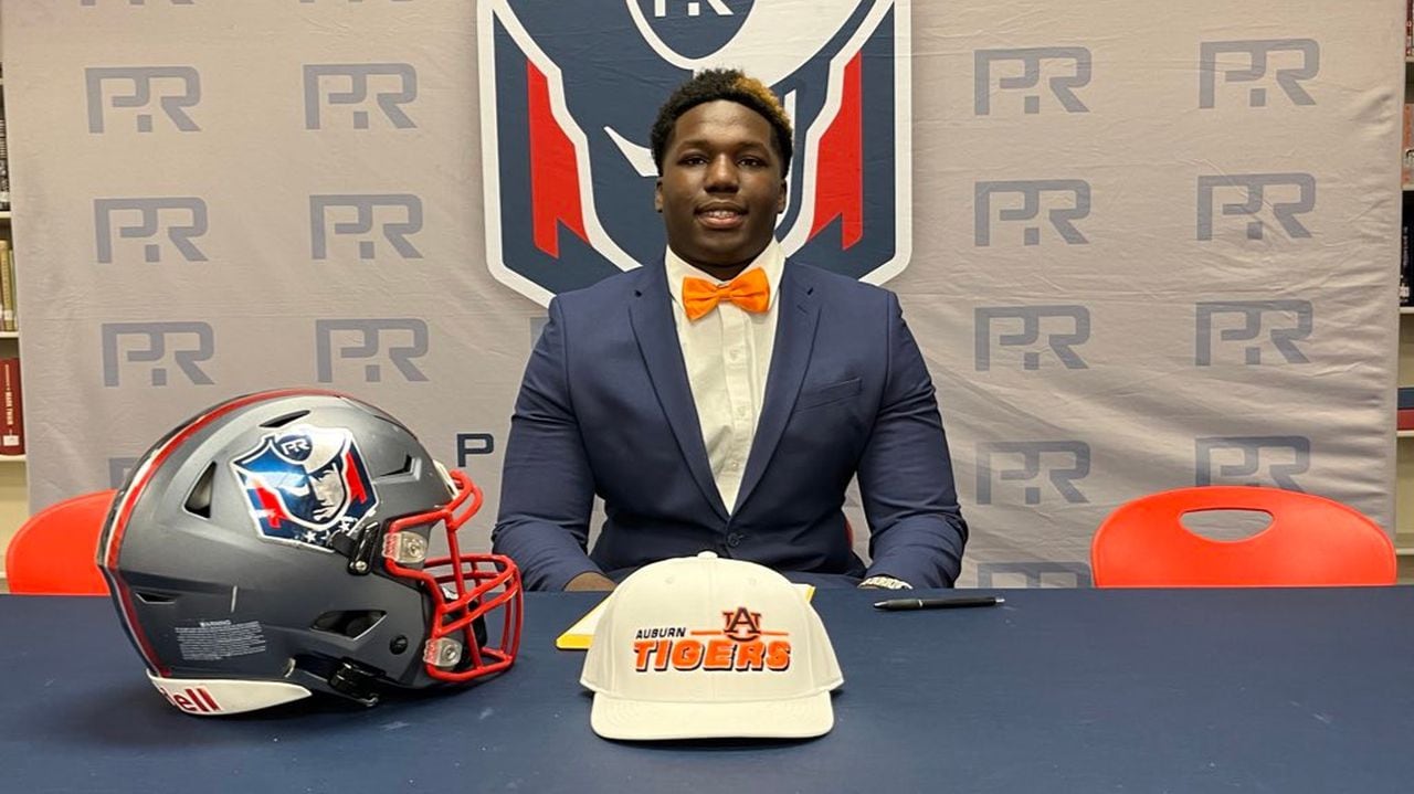 Inked: 4-star Pike Road DL Malik Blocton signs letter of intent with Auburn