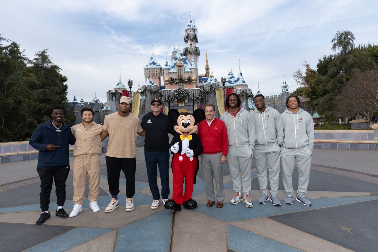 Nick Saban jokes how picture with Mickey Mouse, Jim Harbaugh stroked his ego