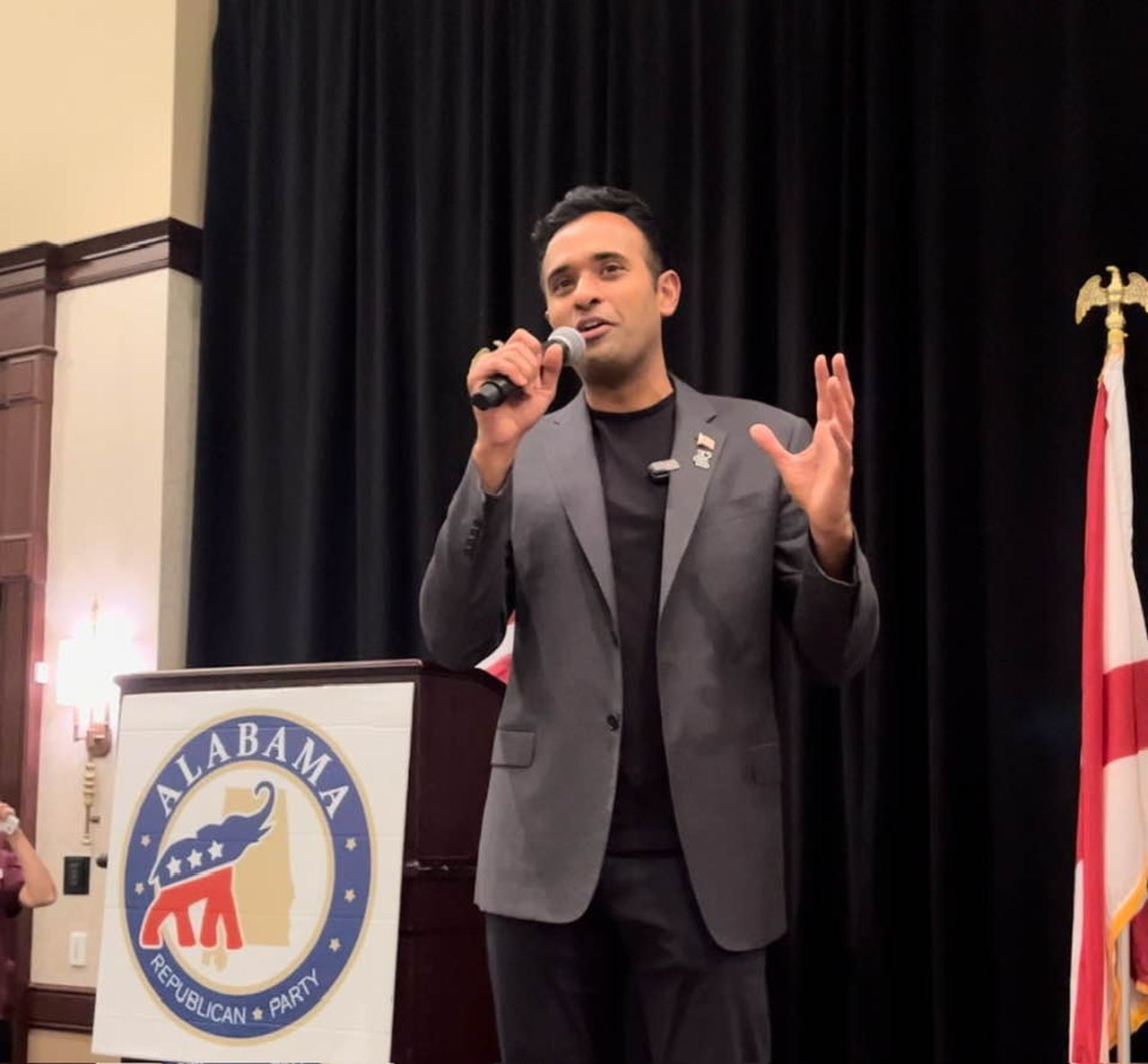 Presidential candidate Vivek Ramaswamy speaks at Ross Bridge