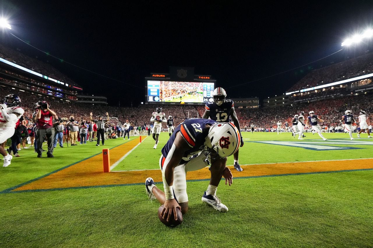 Three Auburn players receive All-SEC honors from the leagueâs coaches