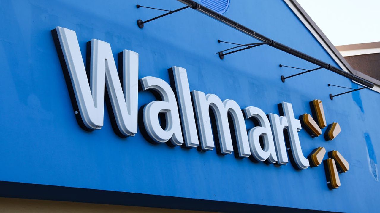 Walmart closing early Christmas Eve: Store hours for Sunday, Dec. 24
