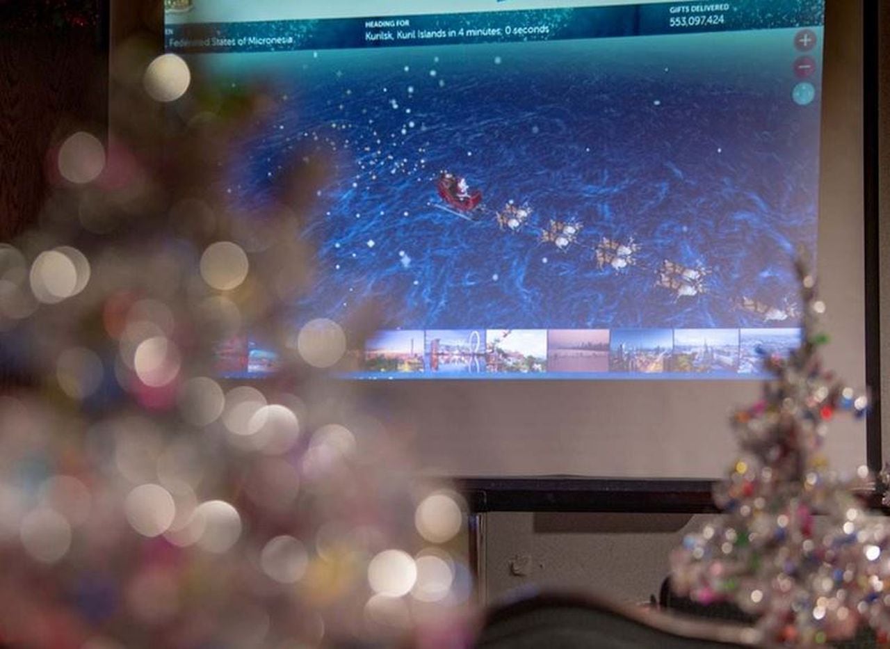 Where is Santa now? Track Santa and his sleigh with NORAD