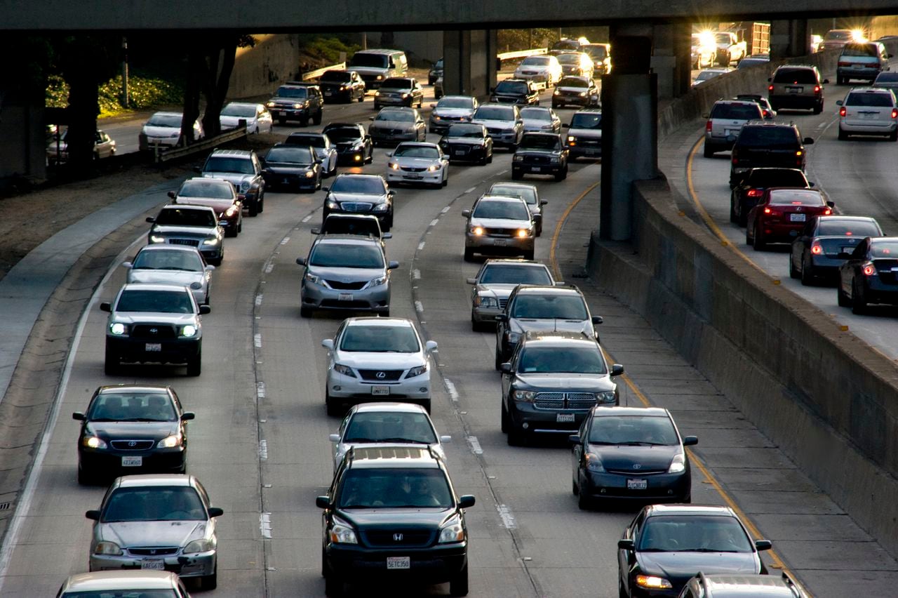 10-year-old drives relativeâs car, causes rush-hour crash on Florida interstate