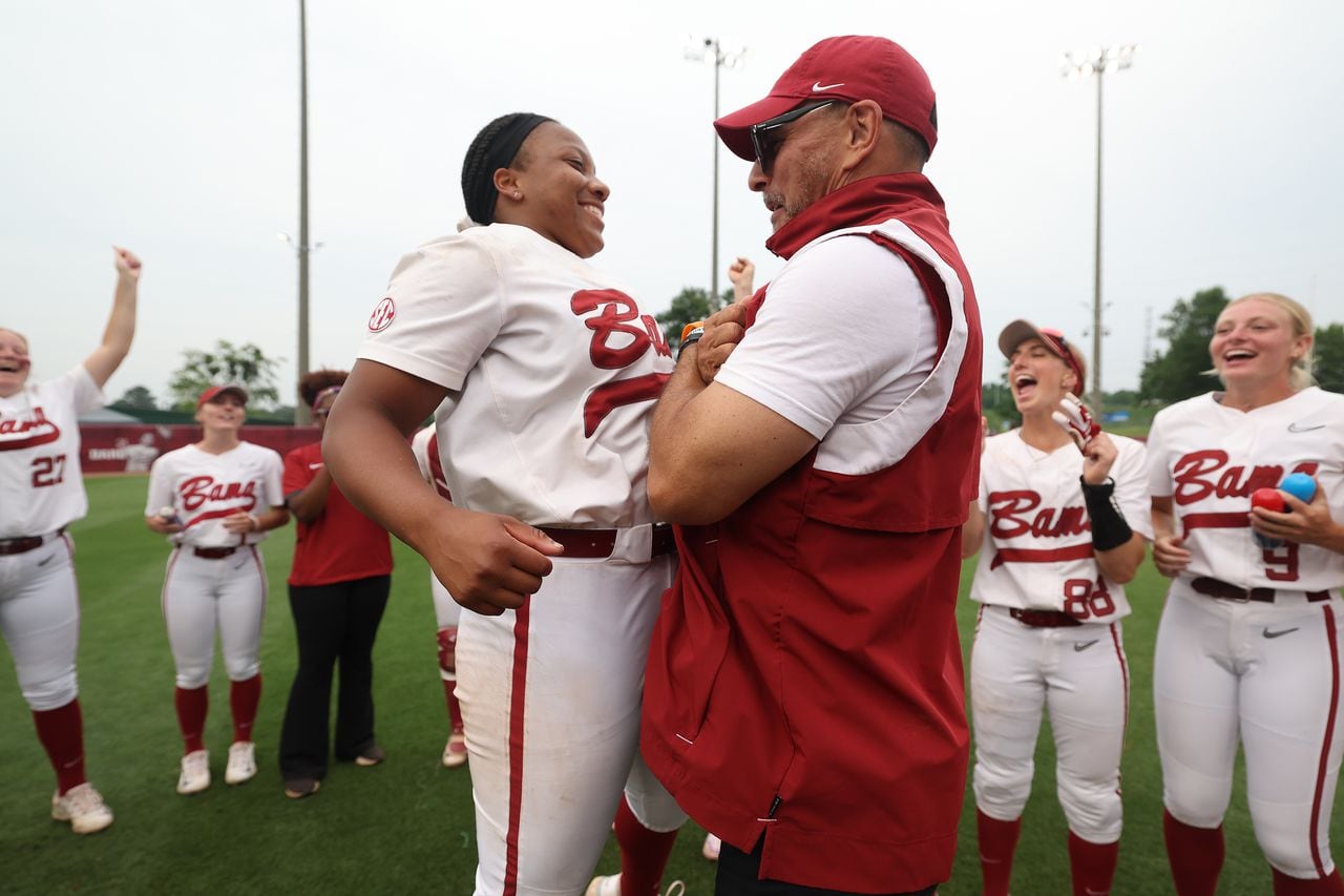 3 questions for Alabama softball as 2024 season approaches