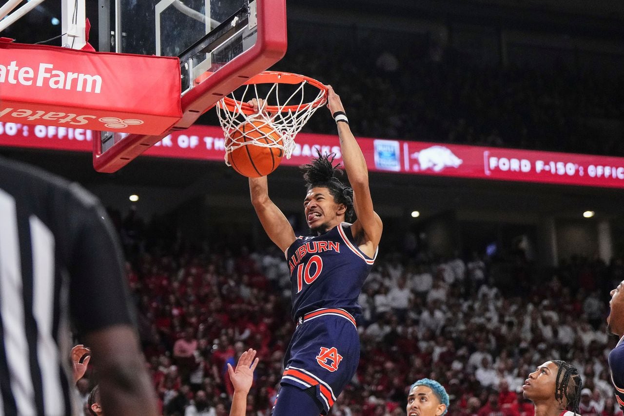3 takeaways from Auburnâs SEC-opening statement on the road at Arkansas
