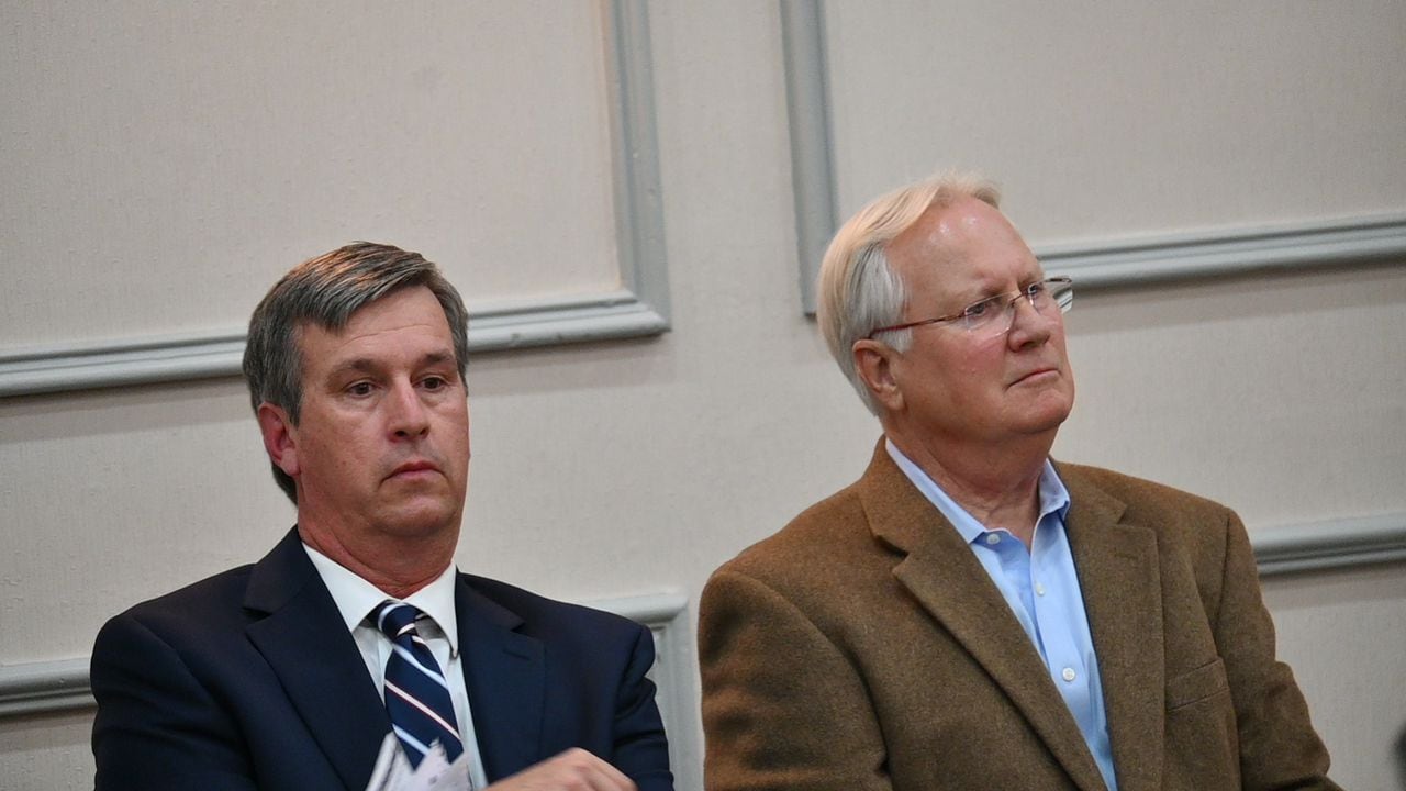 Alabama Congressional incumbents clash in Mobile: Carl, Moore battle for GOP support