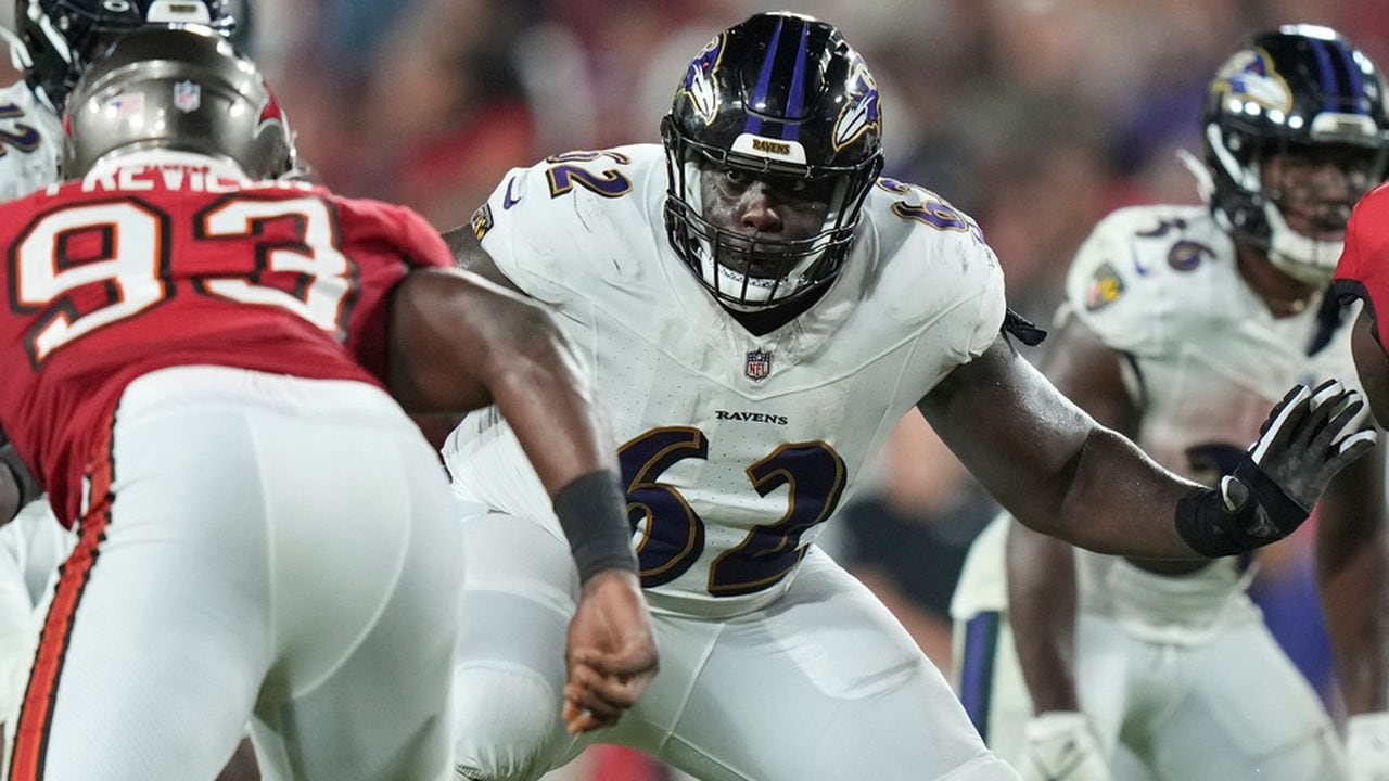 Baltimore Ravens retain former Auburn offensive lineman