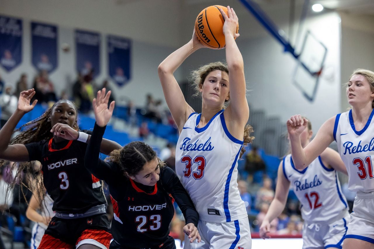 Basketball roundup: Vestavia Hills girls snap 18-year losing streak