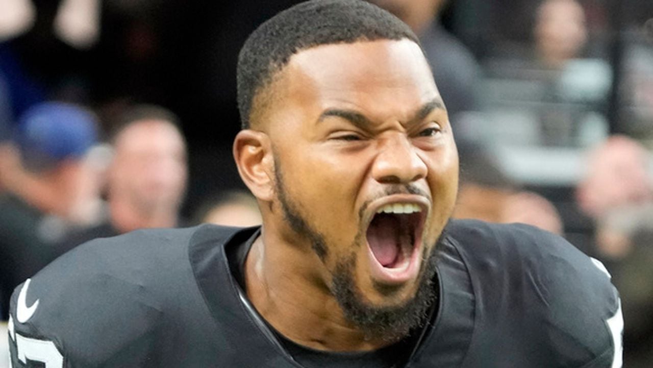 Dolphins add former Alabama prep star before playoffs