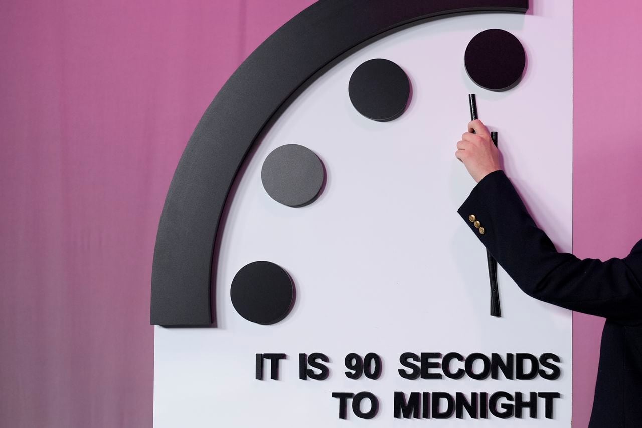 Doomsday Clock still closest it has ever been to midnight, Bulletin of the Atomic Scientists says