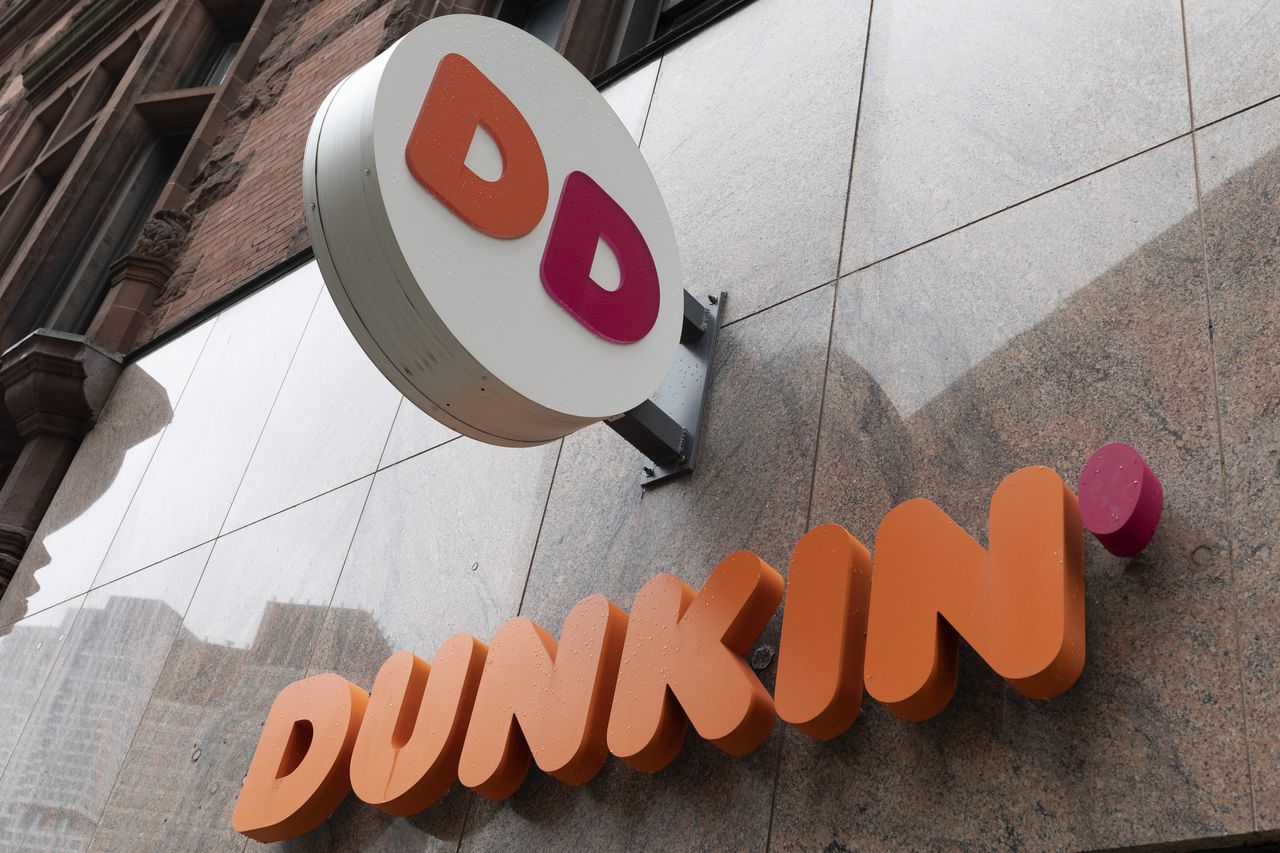 Dunkin faces class action lawsuit for charging more for non-dairy milk