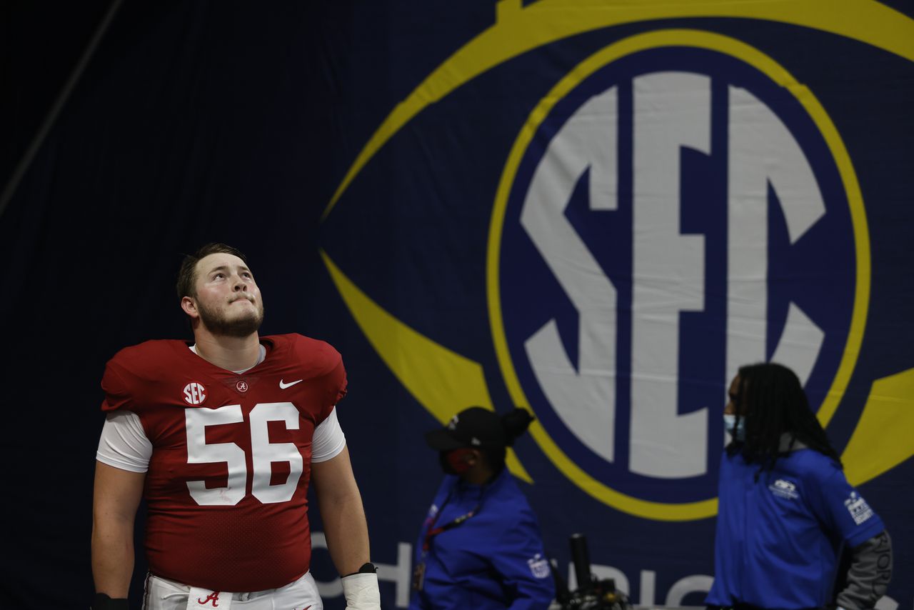 Former Alabama center Seth McLaughlin announces Big 10 transfer