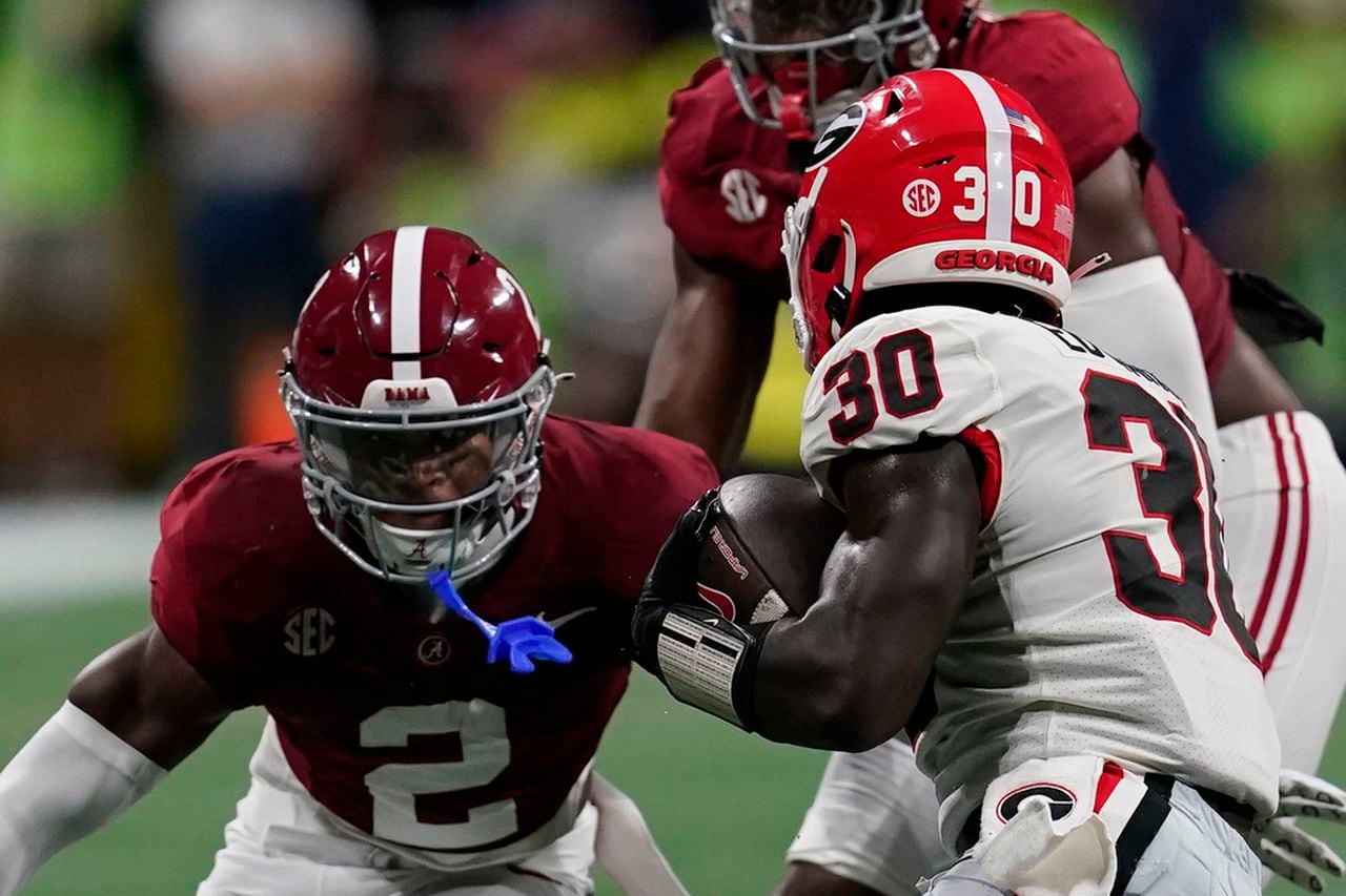 Former Alabama star sounds off on portal exodus: âItâs no longer about winningâ