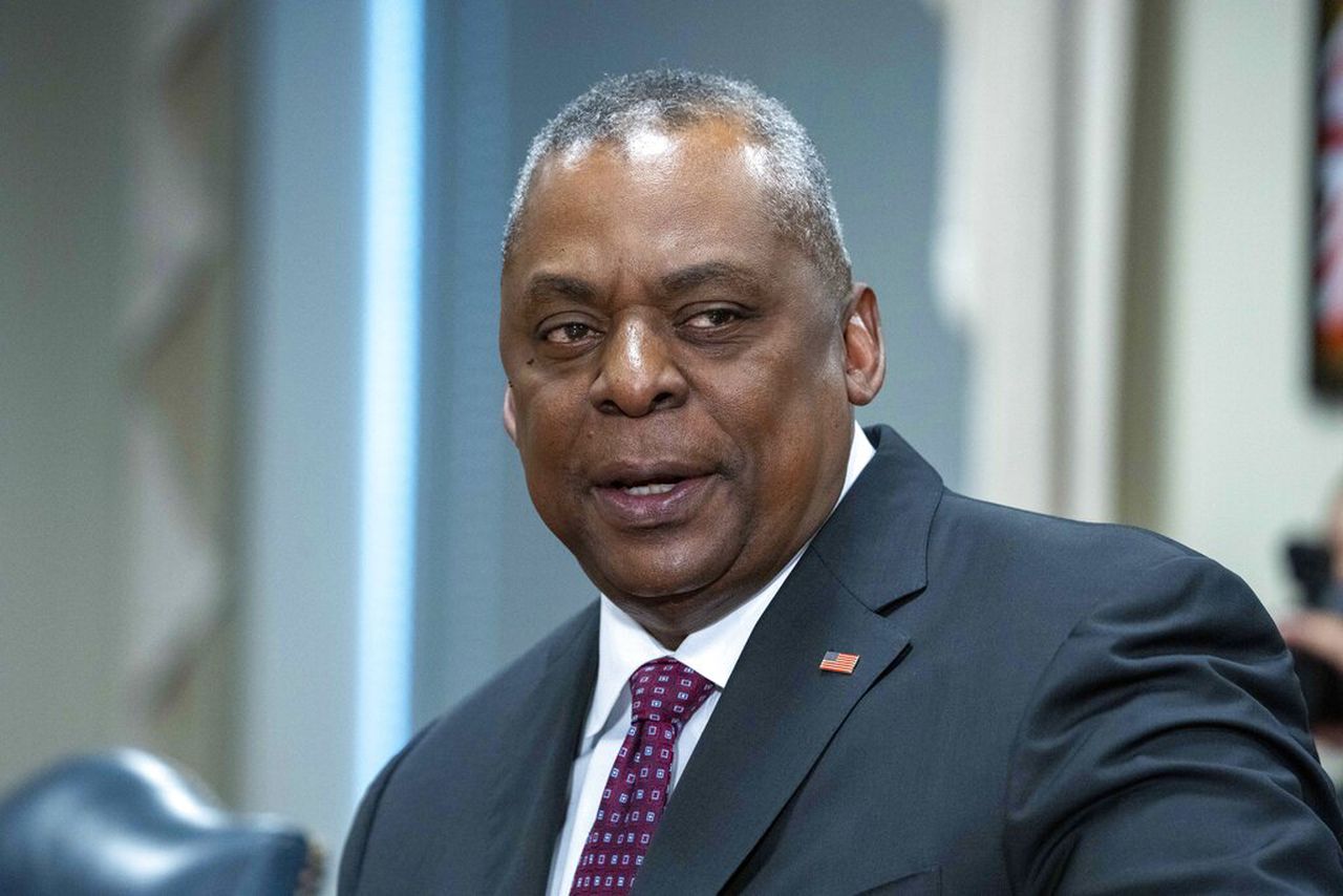 Lloyd Austin will not resign over secret hospitalization, White House and Pentagon say