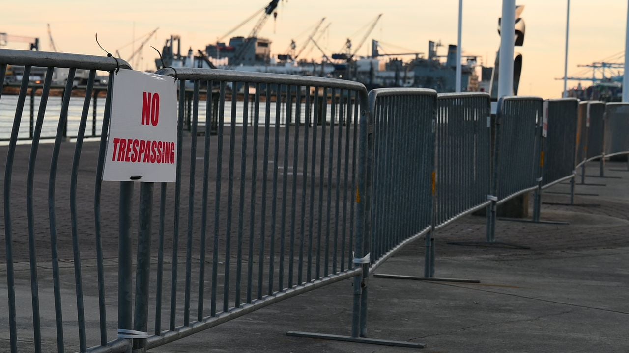 Mobileâs waterfront park focus: Fix the bulkhead, then bring in the crowds