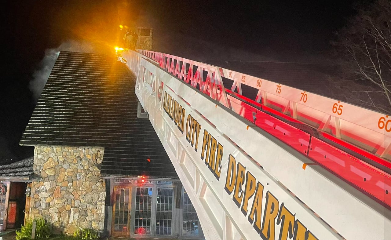 Popular Lake Martin restaurant closed indefinitely after fire